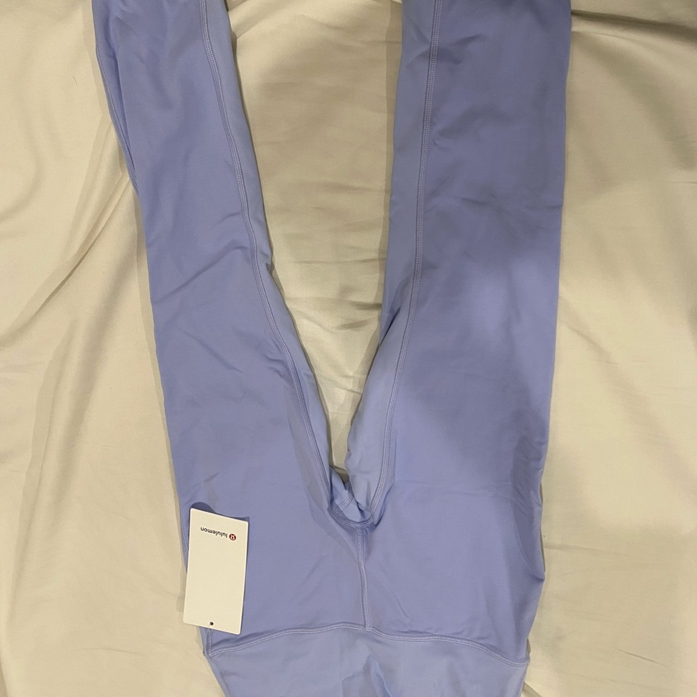 Light purple brand new lululemon leggings